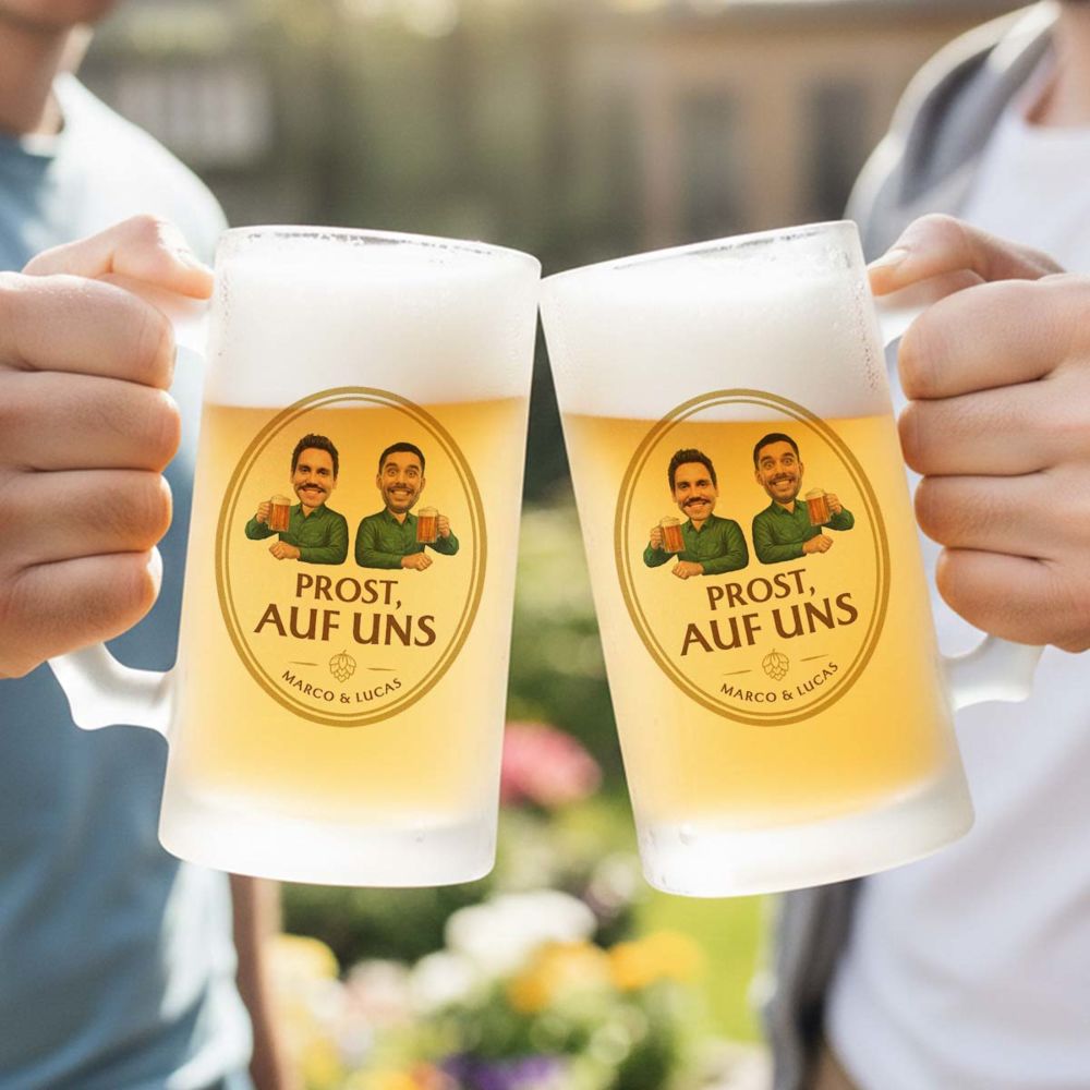 Personalisierbarer Bierkrug mit zwei Gesichtern und Logo
