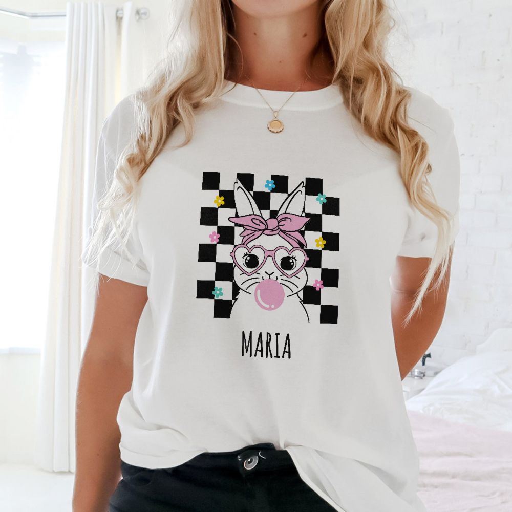 Personalisierbares T-Shirt mit Hase und Namen