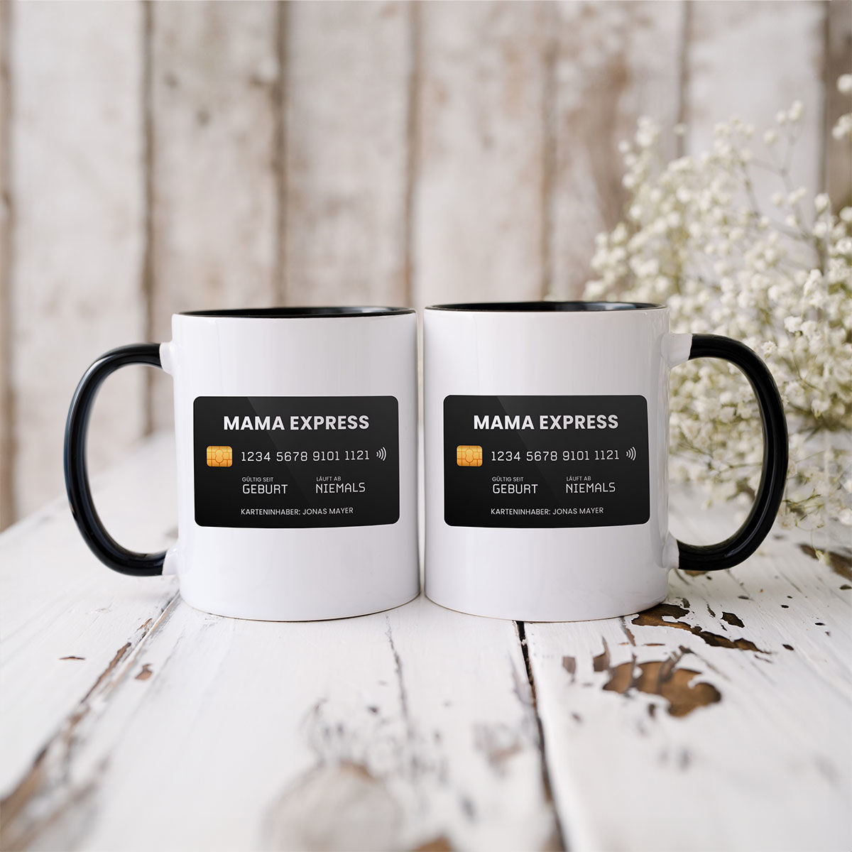 Personalisierbare Tasse mit Kreditkarte und Text