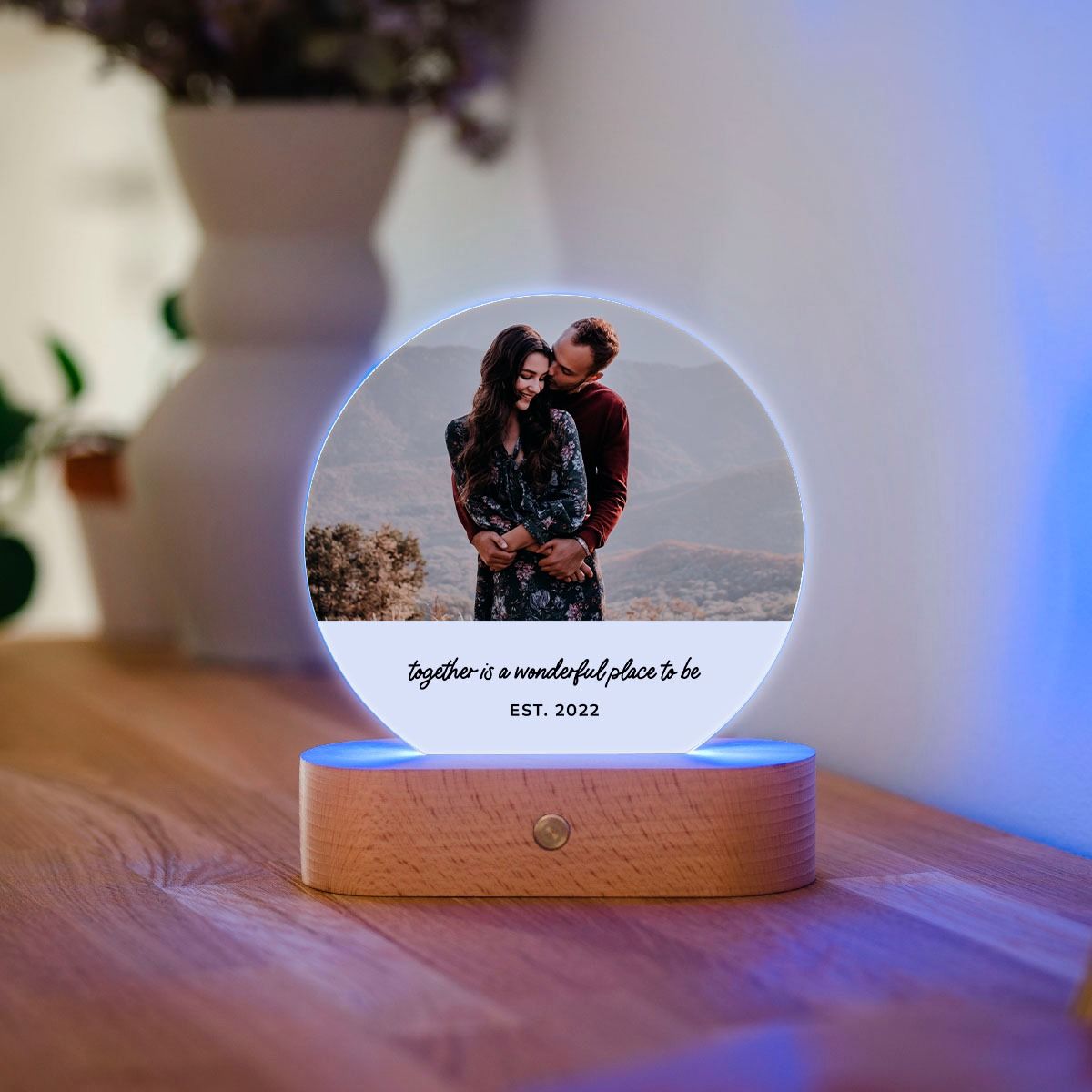 Personalisierbare LED-Lampe mit Foto und Text