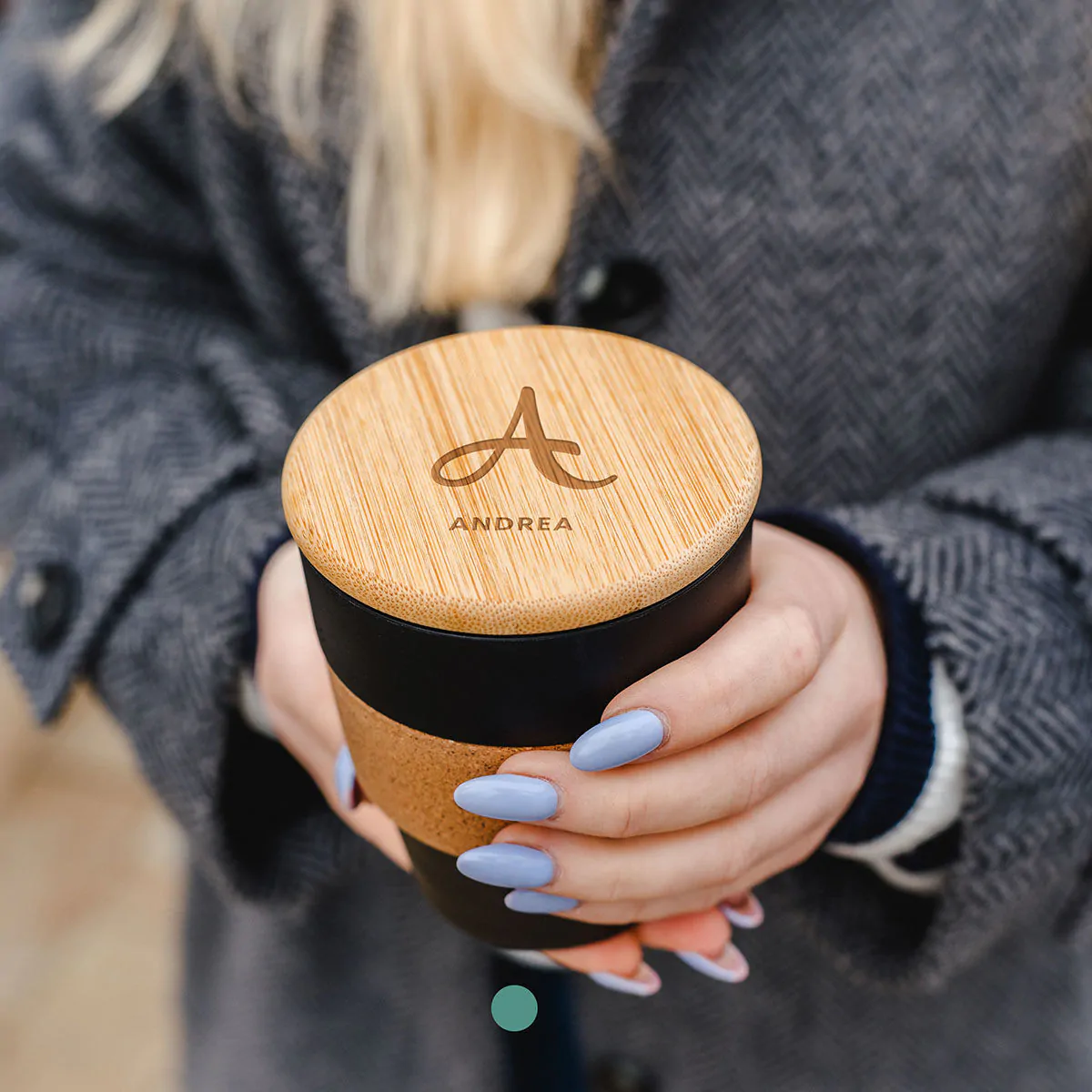 Personalisierbarer Kaffeebecher mit Monogramm