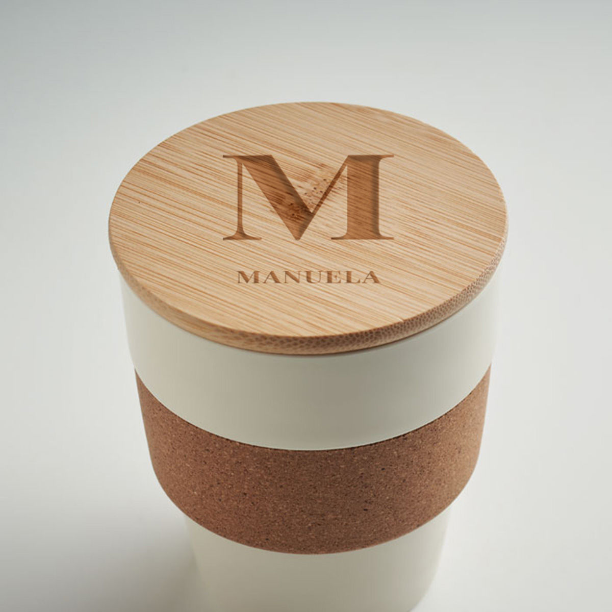 Personalisierbarer Kaffeebecher mit Monogramm
