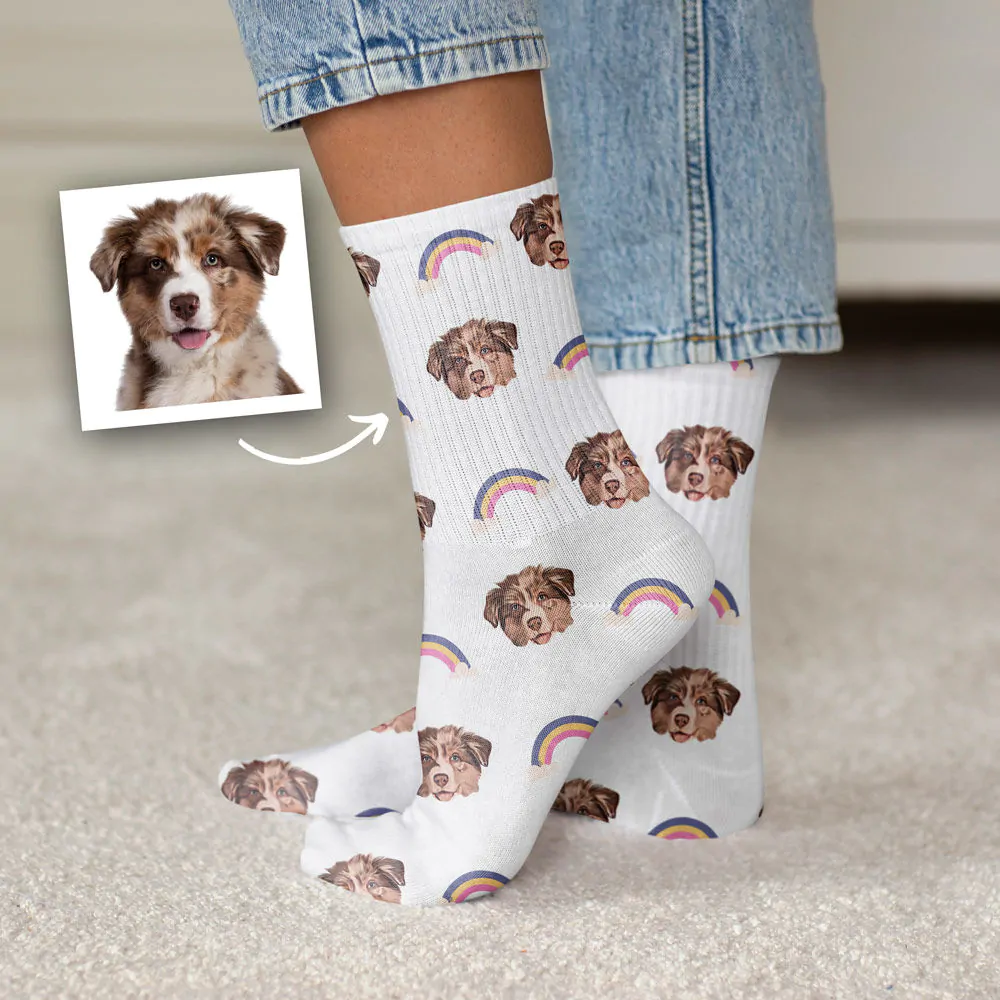 Personalisierbare Socken mit Gesicht im Comic-Style