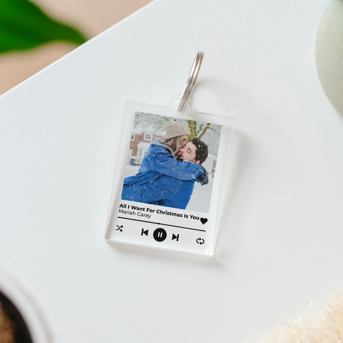 Personalisierbarer Acryl Schlüsselanhänger mit Foto und Song