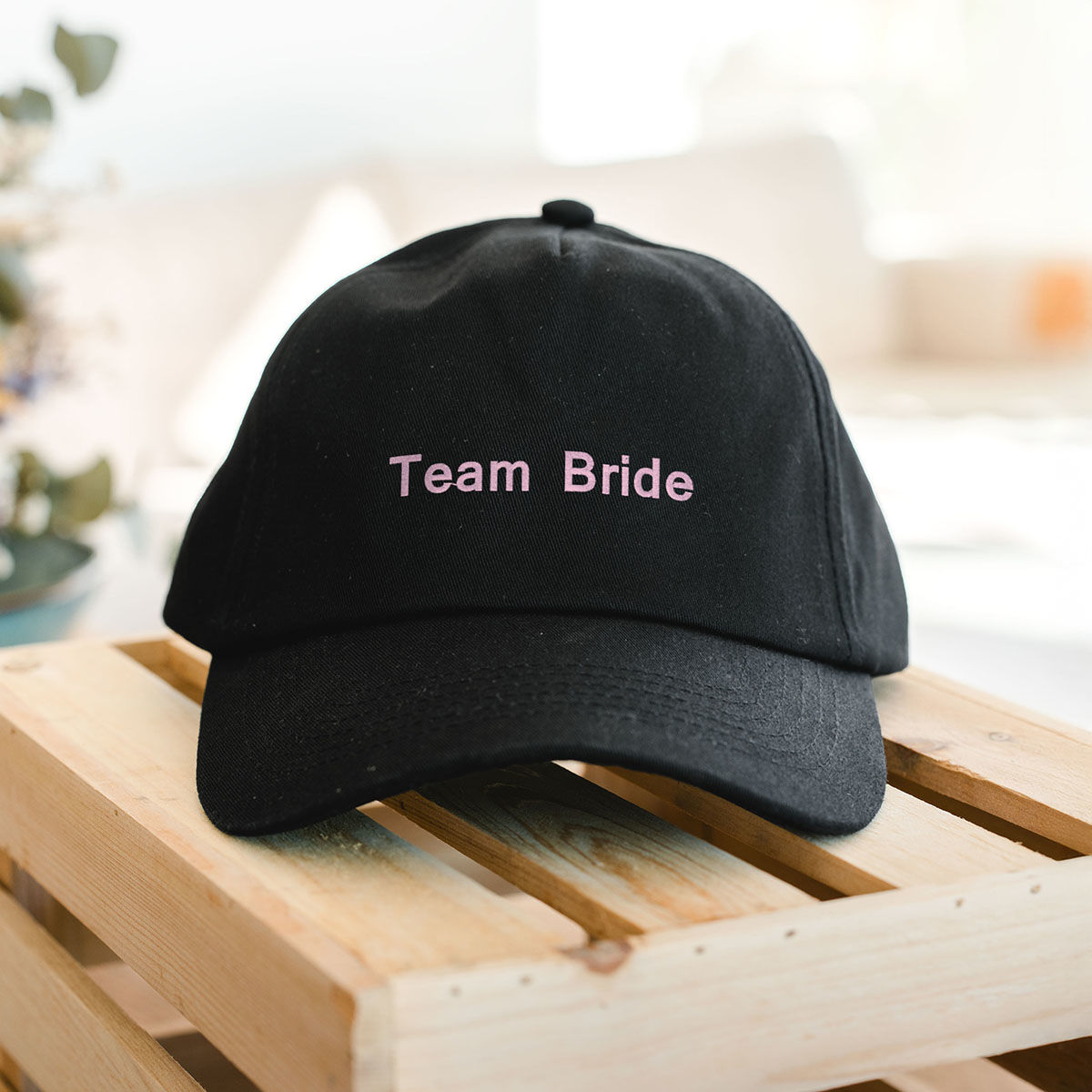 Bestickte Kappe mit Text