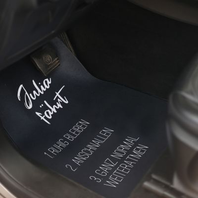 Personalisierbare Auto-Fußmatte mit Text Personalisierbare Auto-Fußmatte mit Text