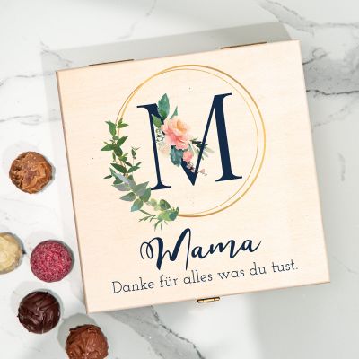 Pralinenbox Monogramm mit Text Pralinenbox Monogramm mit Text