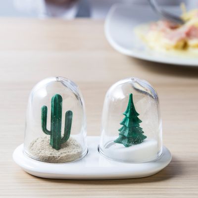 Salz- und Pfefferstreuer Winter & Sommer Salz- und Pfefferstreuer Winter & Sommer