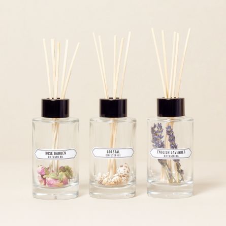 Stäbchen-Diffuser in verschiedenen Duft-Varianten