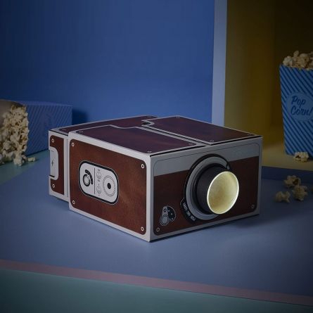 Smartphone Projektor 2.0 Retro-Style