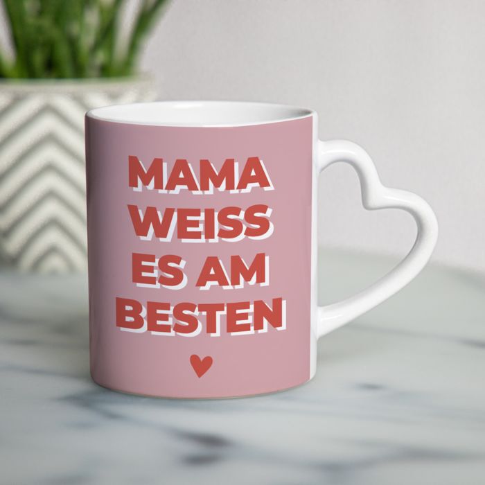 Herzhenkel-Tasse Mama Weiß Es Am Besten