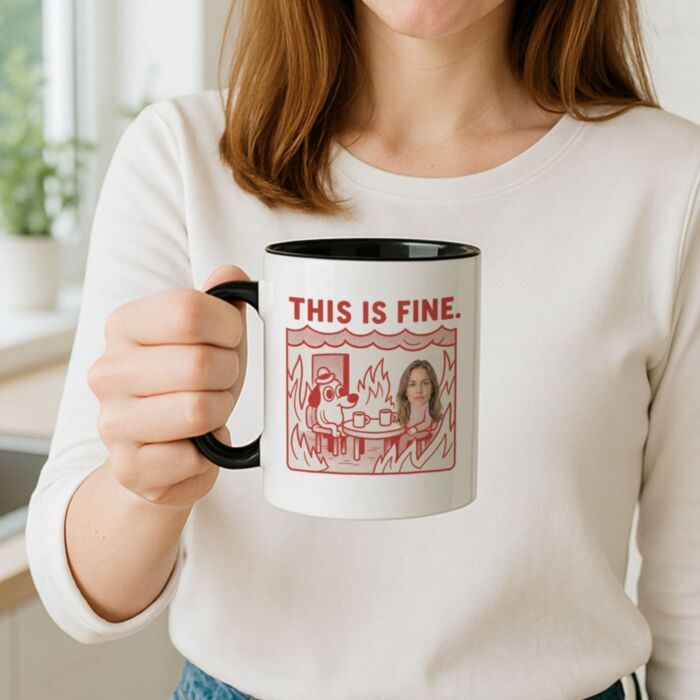 Personalisierte Tasse This is Fine Meme mit Foto