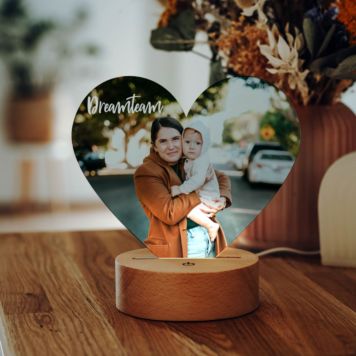 Personalisierbare Herz-Lampe mit Foto und Text