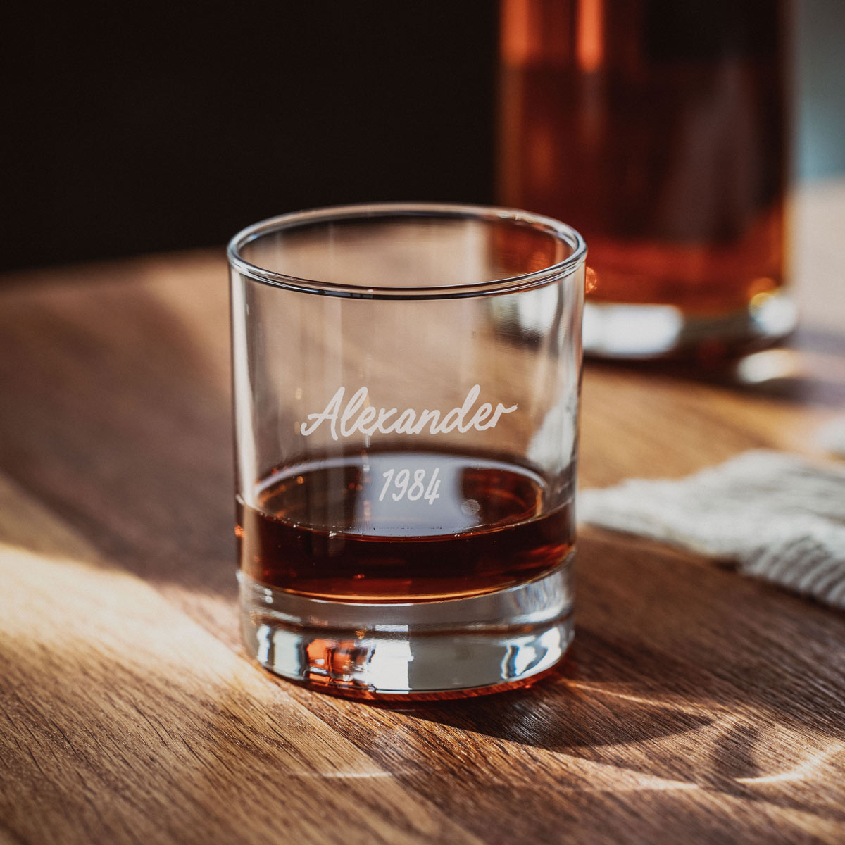 Personalisierbares Whisky Glas mit Text, Vatertagsgeschenk, Geschenk Papa, Geschenk Männer, Geschenk Freund, Geschenk Bruder, Witzige Geschenke, Romantische Geschenke, Hochzeitsgeschenk, Kleine Geschenke, Geschenk, Geschenkidee