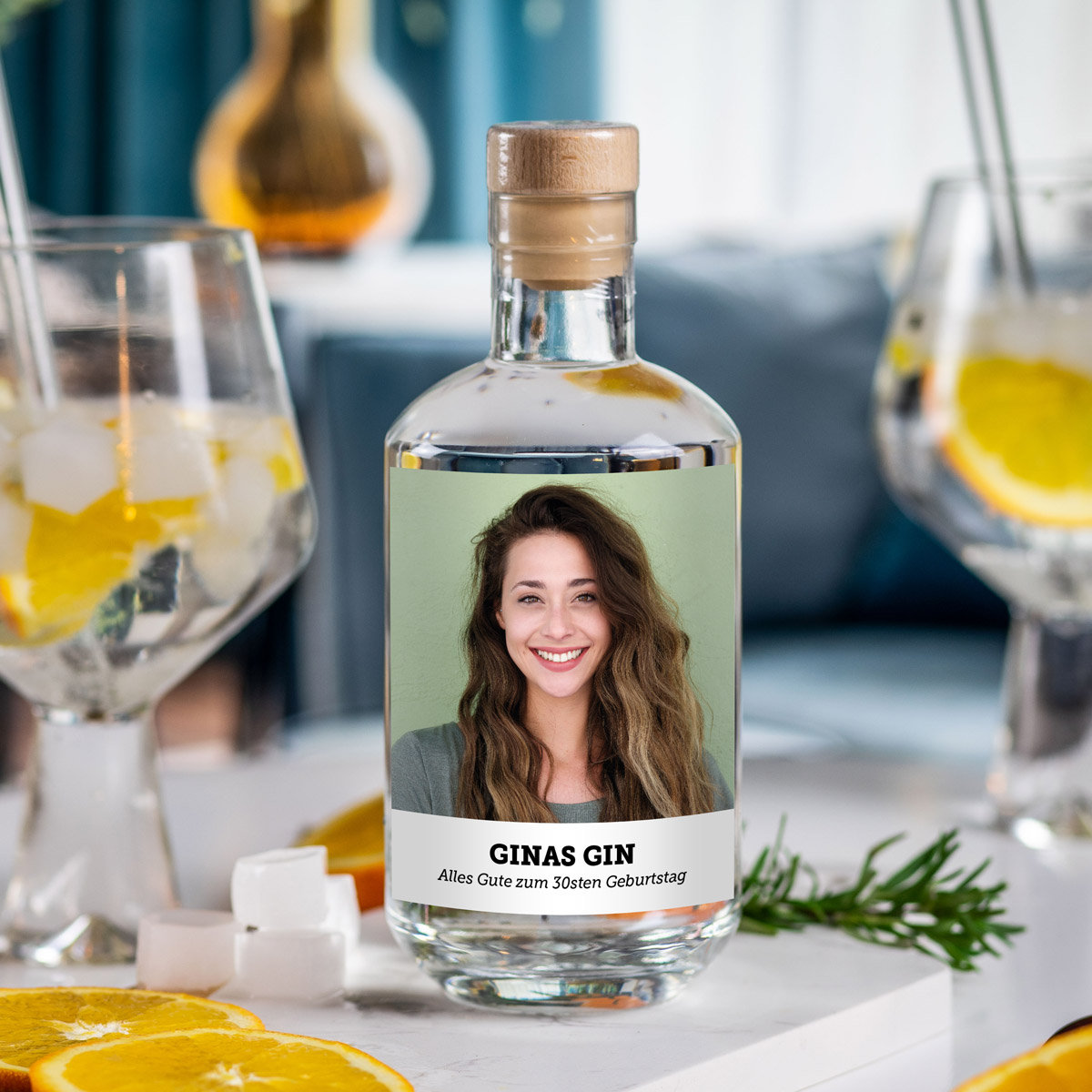 Personalisierbarer Gin mit Foto und Text