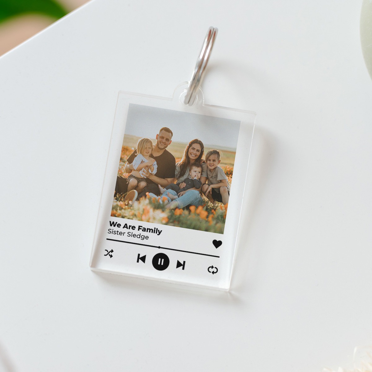 Personalisierbarer Acryl Schlüsselanhänger mit Foto und Song, Vatertagsgeschenk, Geschenk Papa, Fotogeschenk, Geburtstagsgeschenk, Geschenk Männer, Geschenk Freund, Geschenk Bruder, Geschenke Frauen, Geschenke Freundin, Geschenk Schwester, Geschenk Mama, Witzige Geschenke, Romantische Geschenke, Hochzeitsgeschenk, Geschenk, Geschenkidee