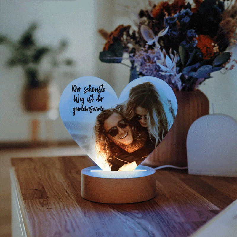 Personalisierbare Herz-Lampe mit Foto und Text Personalisierbare Herz-Lampe mit Foto und Text