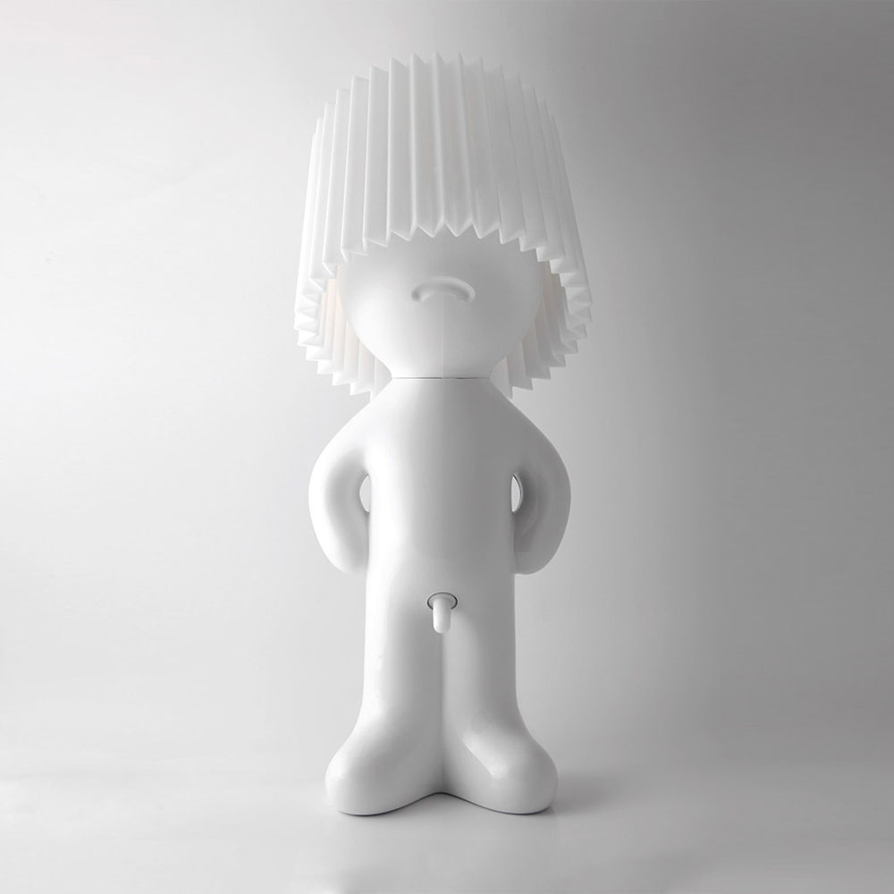 Mr. P. Lampe mit Schirm