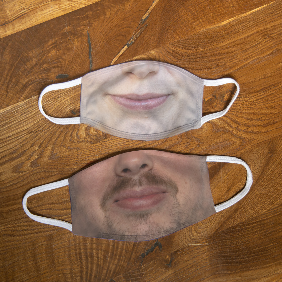 Personalisierbare Maske mit Gesicht