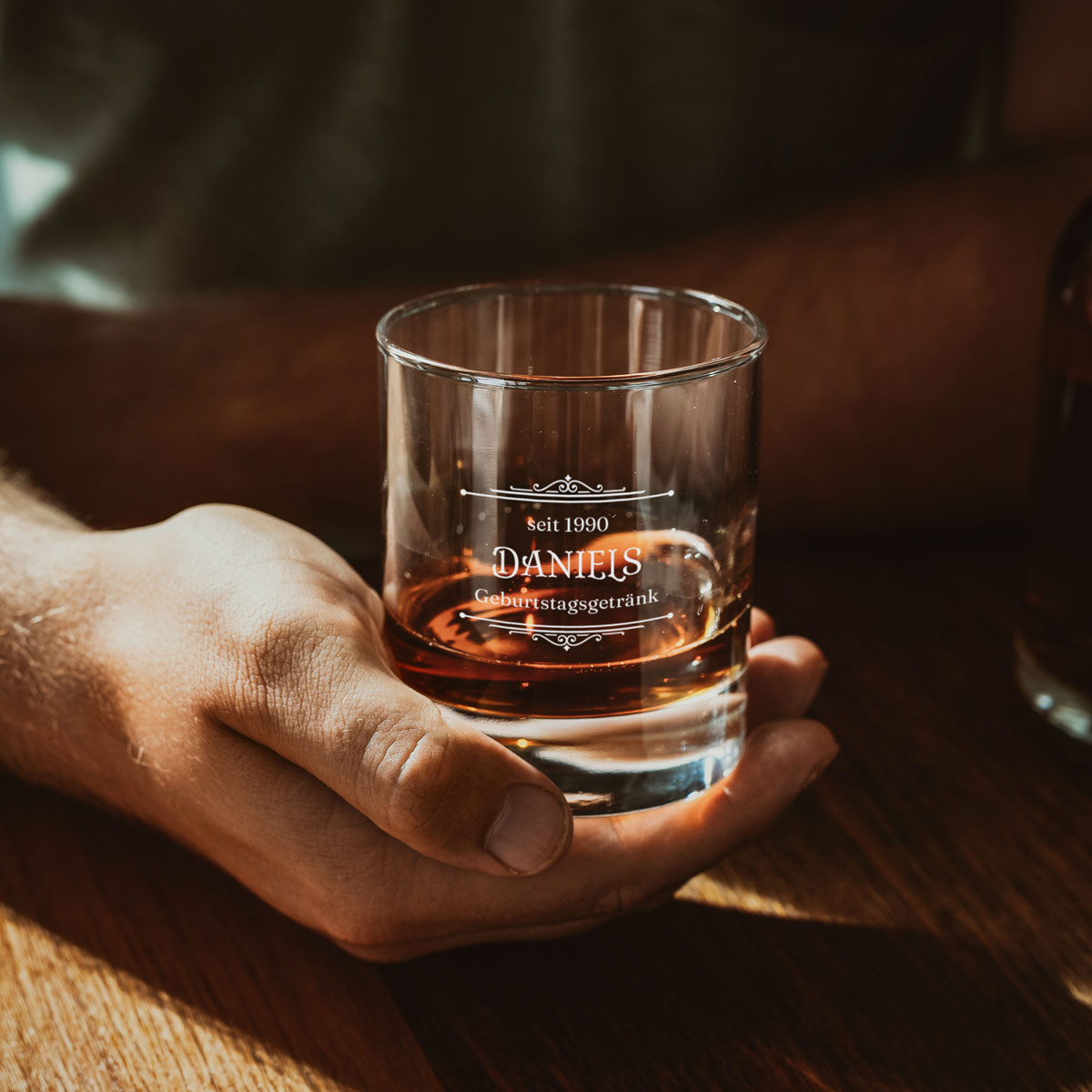 Personalisierbares Whisky Glas mit Jahreszahl