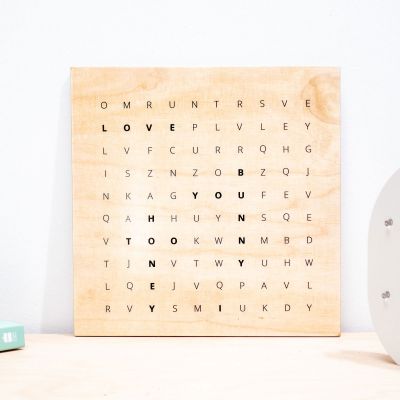 Wörtersuche - Personalisierbares Holzbild Wörtersuche - Personalisierbares Holzbild