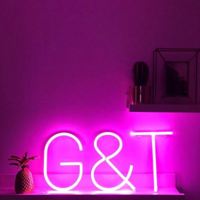 Neon Leucht-Buchstaben Neon Leucht-Buchstaben