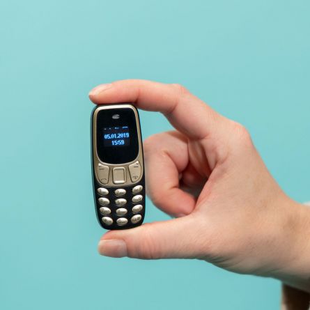 Der Welt kleinstes Mobiltelefon