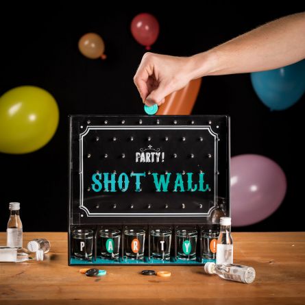 Shotgläser-Wand Partyspiel