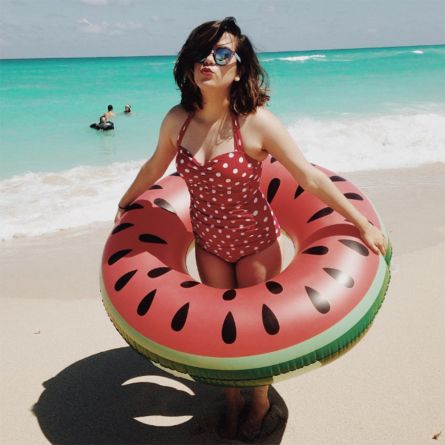 Set Wassermelonen Schwimmreifen und Wasserball