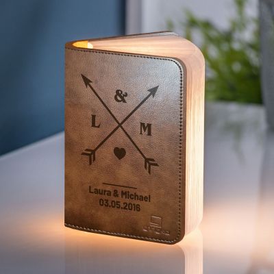 Personalisierbare Buch-Leuchte für Paare Personalisierbare Buch-Leuchte für Paare